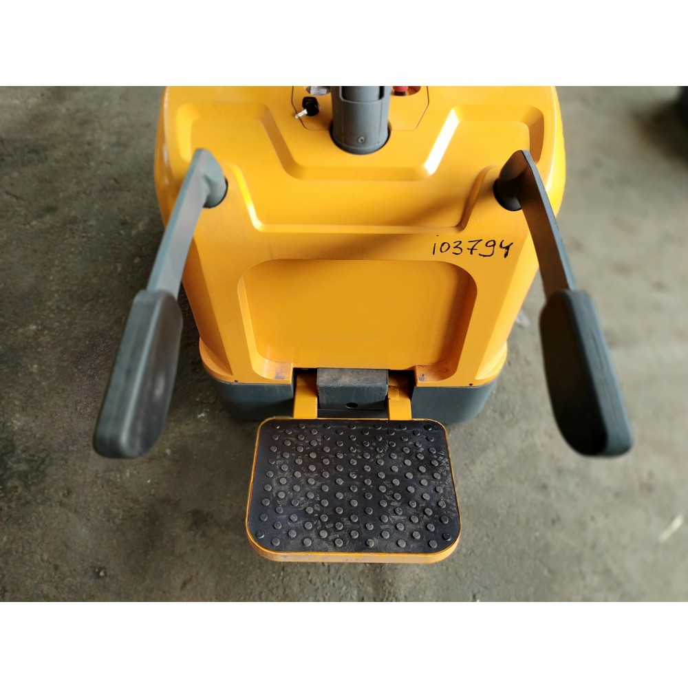 Штабелер Aurora Forklift CDDK15-I